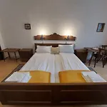 מלון Hotel&restaurant Zur Post אייזנרץ