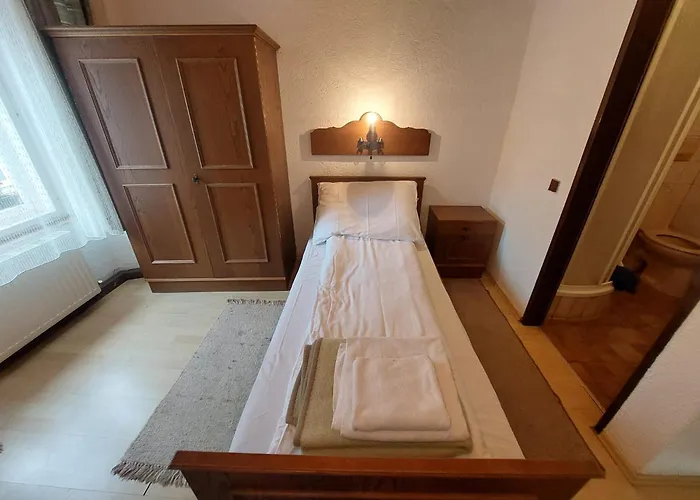 Hotel&restaurant Zur Post 3* אייזנרץ